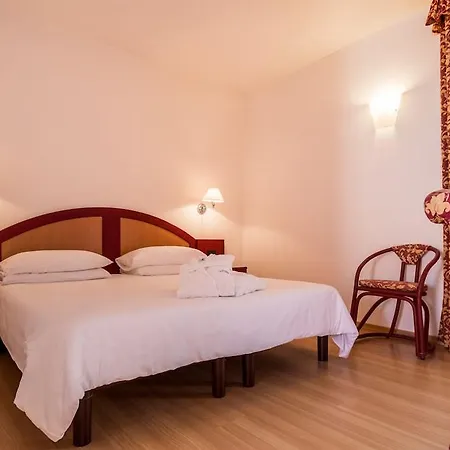 Szálloda Orient & Pacific Lido di Jesolo