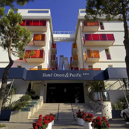 Hotel Orient & Pacific 4*