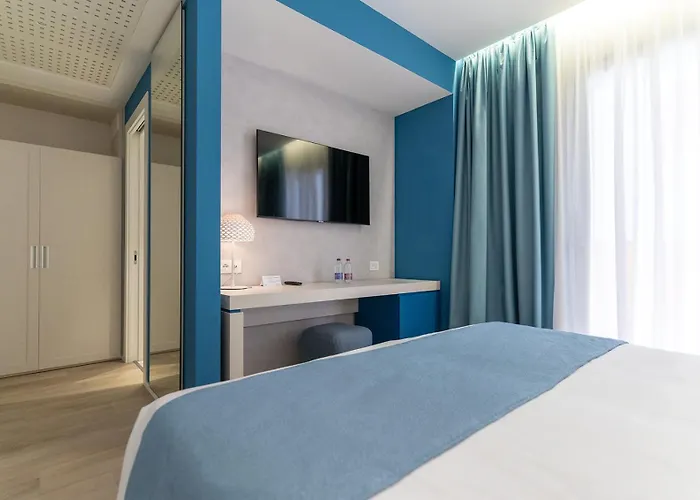 Hotell Orient & Pacific 4*