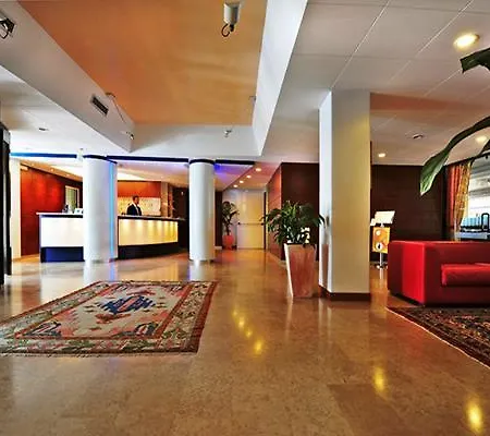 فندق Orient & Pacific 4*