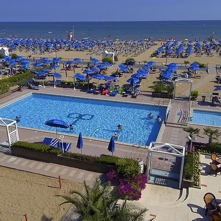 Orient&pacific Hotel 4*