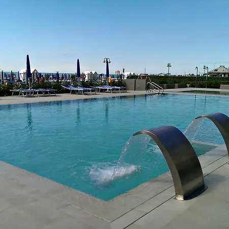 Orient & Pacific Jesolo