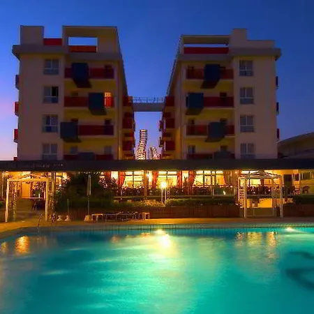 Hotel Orient & Pacific